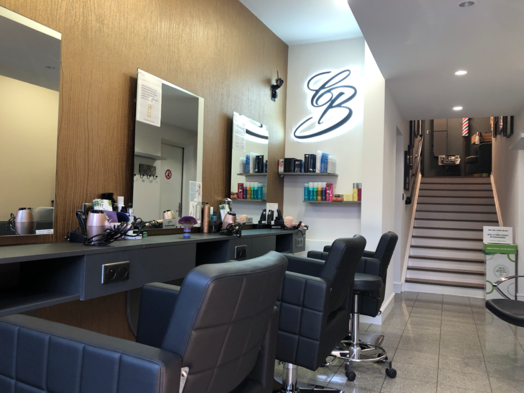 Photo du salon de coiffure